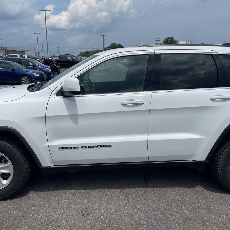 used 2017 Jeep Grand Cherokee car, priced at $16,950