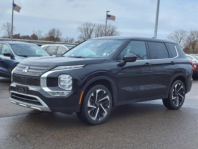 used 2024 Mitsubishi Outlander car, priced at $24,950