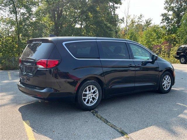 used 2019 Chrysler Pacifica car, priced at $11,750