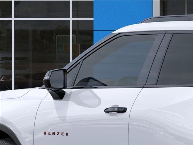 new 2025 Chevrolet Blazer car, priced at $41,816