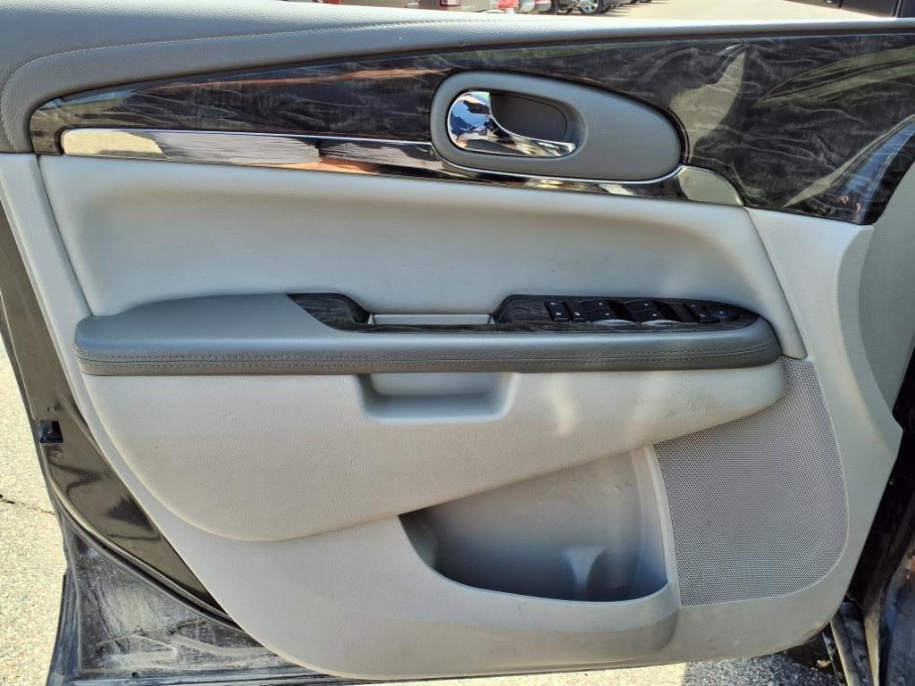 used 2014 Buick Enclave car, priced at $7,950