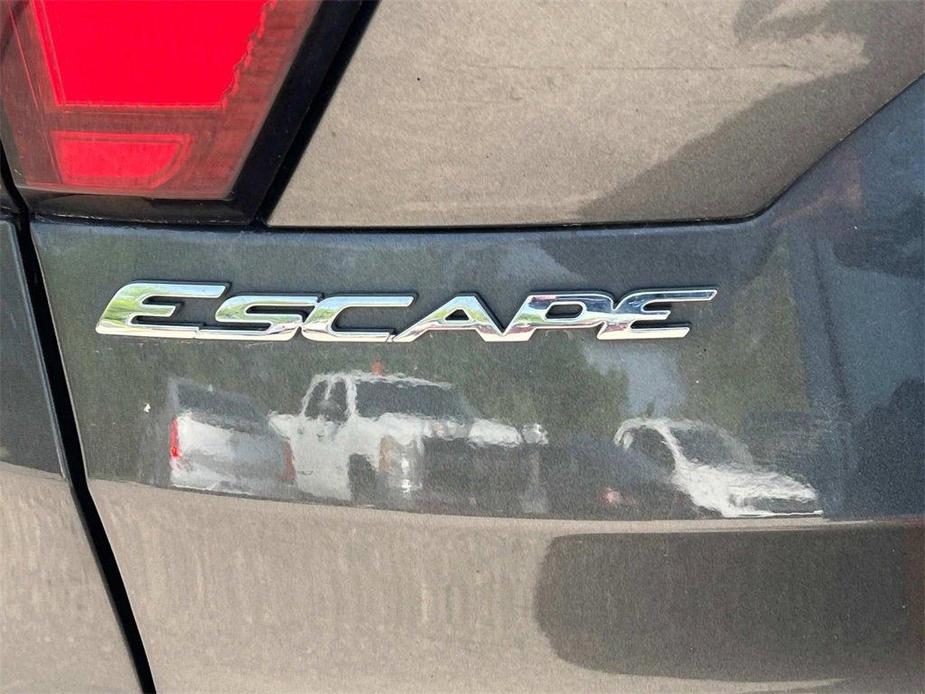 used 2019 Ford Escape car, priced at $12,950