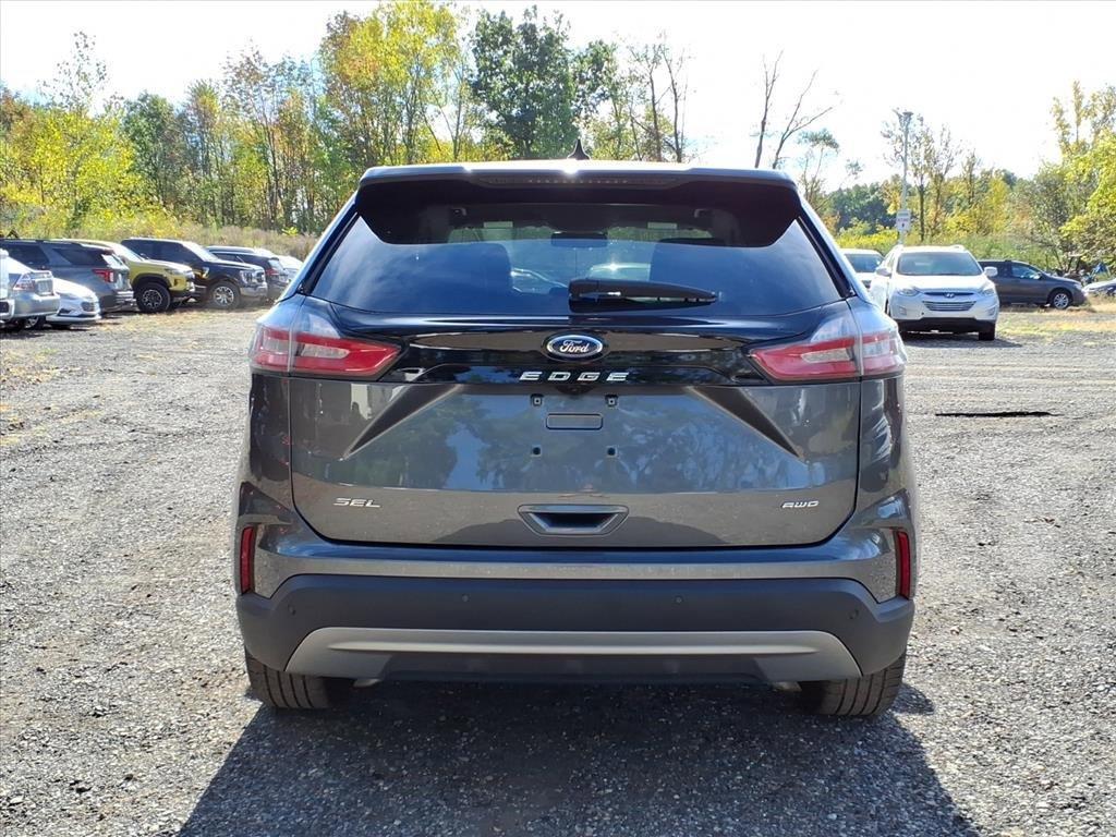 used 2024 Ford Edge car, priced at $23,950