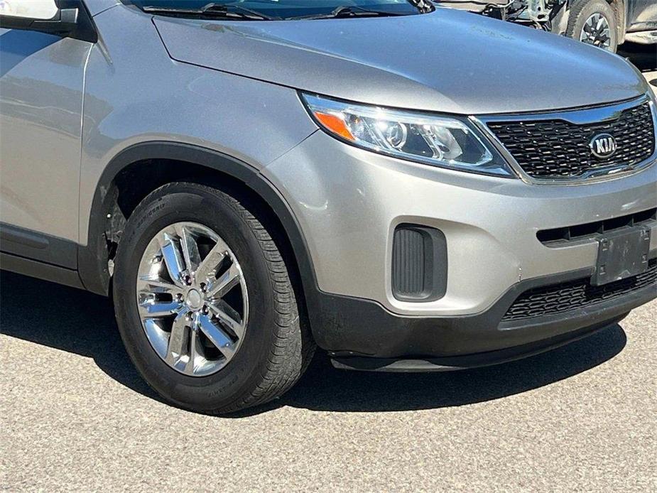 used 2014 Kia Sorento car, priced at $10,250