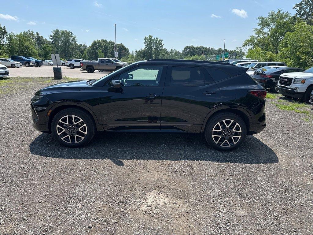 used 2025 Chevrolet Blazer car, priced at $40,450