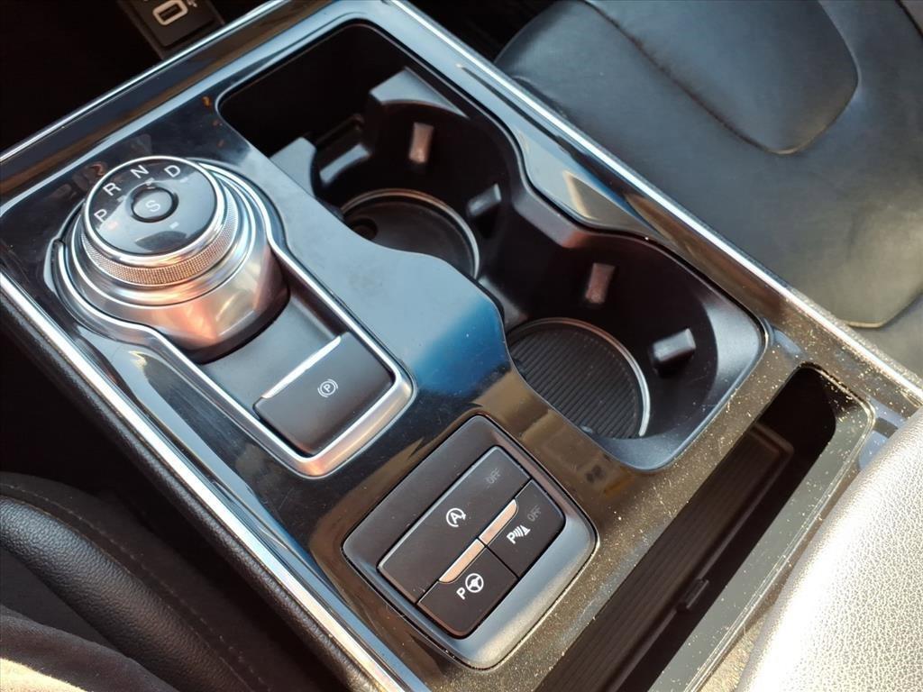 used 2019 Ford Edge car, priced at $11,850