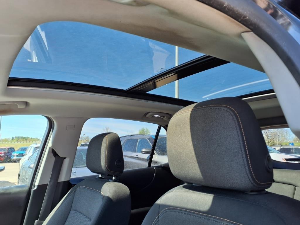 used 2019 Chevrolet Equinox car, priced at $15,550