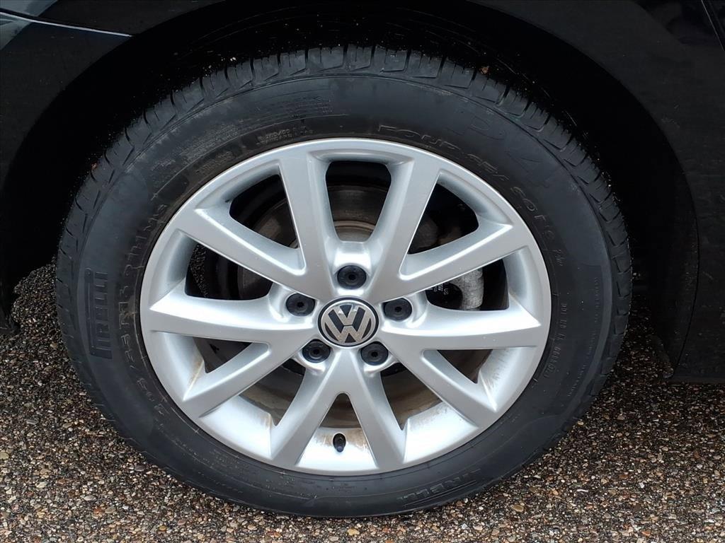 used 2014 Volkswagen Jetta car, priced at $5,650