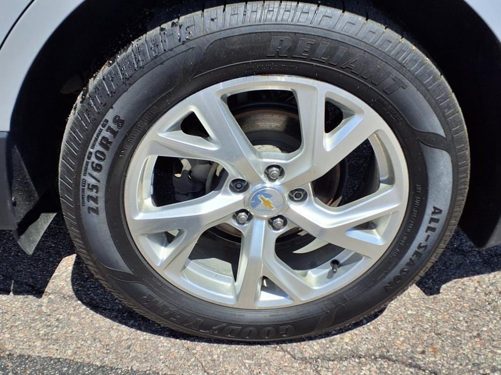 used 2019 Chevrolet Equinox car, priced at $15,250