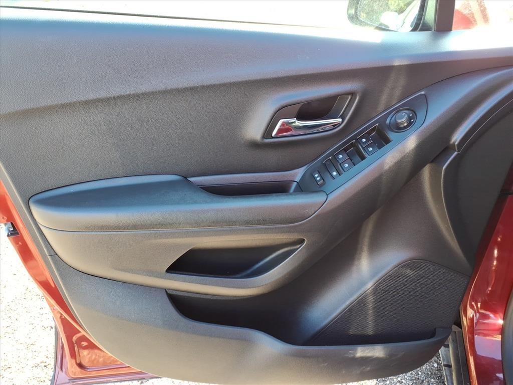 used 2021 Chevrolet Trax car, priced at $11,950