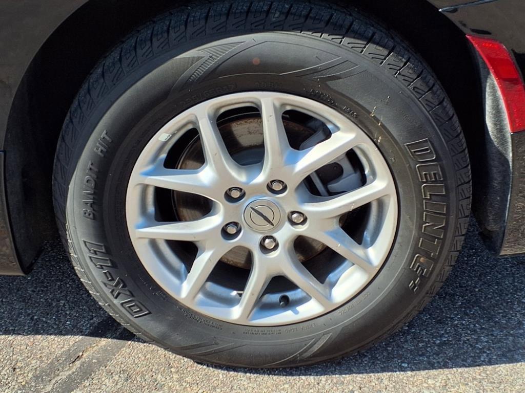 used 2025 Chrysler Pacifica car, priced at $32,900
