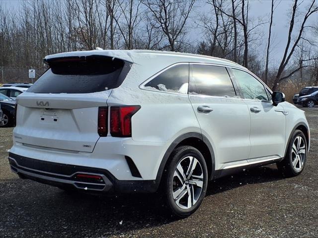 used 2023 Kia Sorento Hybrid car, priced at $31,650