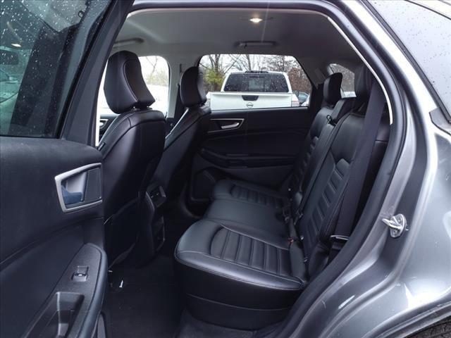 used 2024 Ford Edge car, priced at $31,150