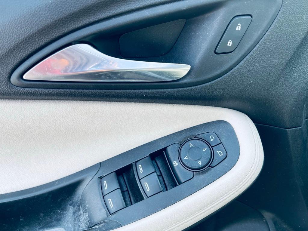 used 2023 Buick Encore GX car, priced at $19,200