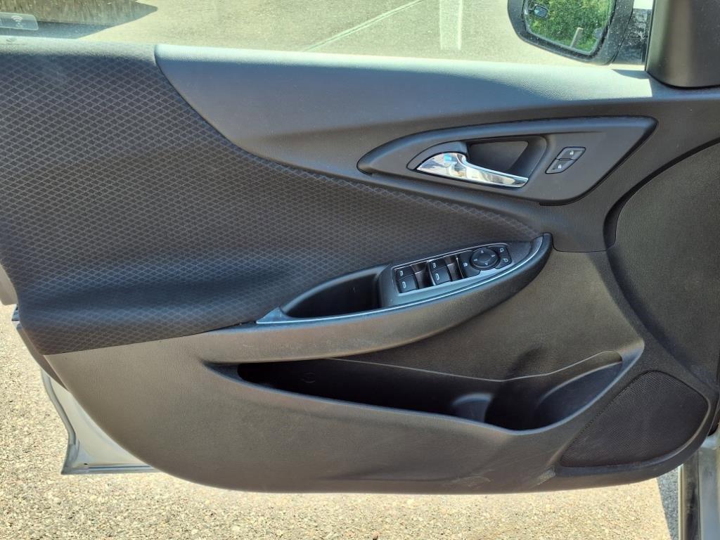 used 2019 Chevrolet Malibu car, priced at $11,995
