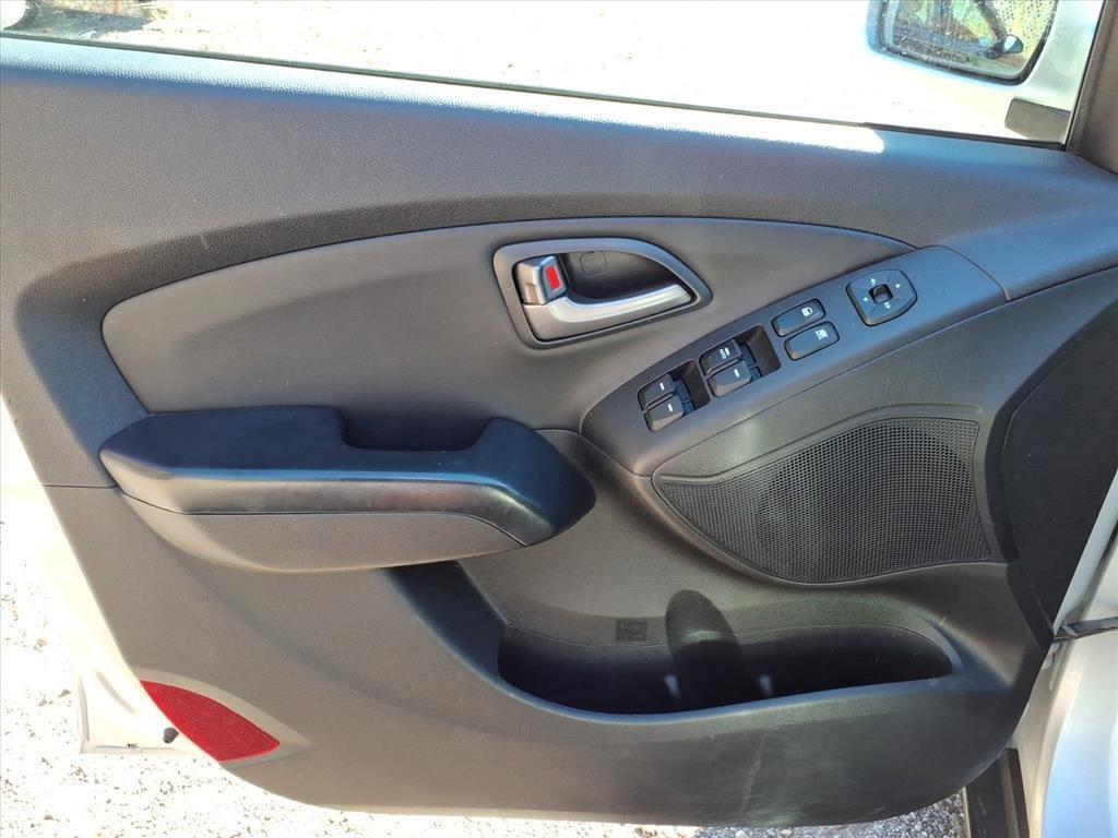 used 2015 Hyundai Tucson car, priced at $9,350