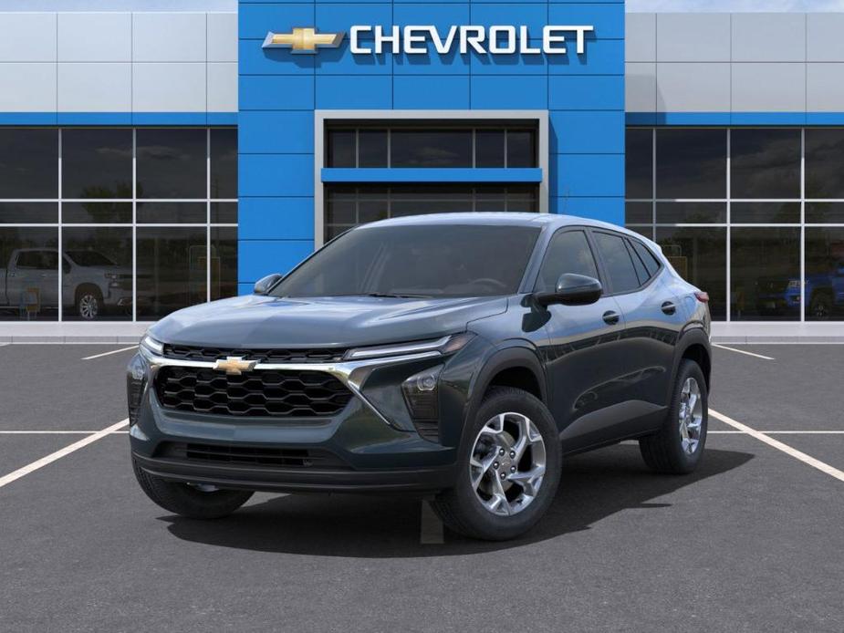 new 2025 Chevrolet Trax car, priced at $22,885