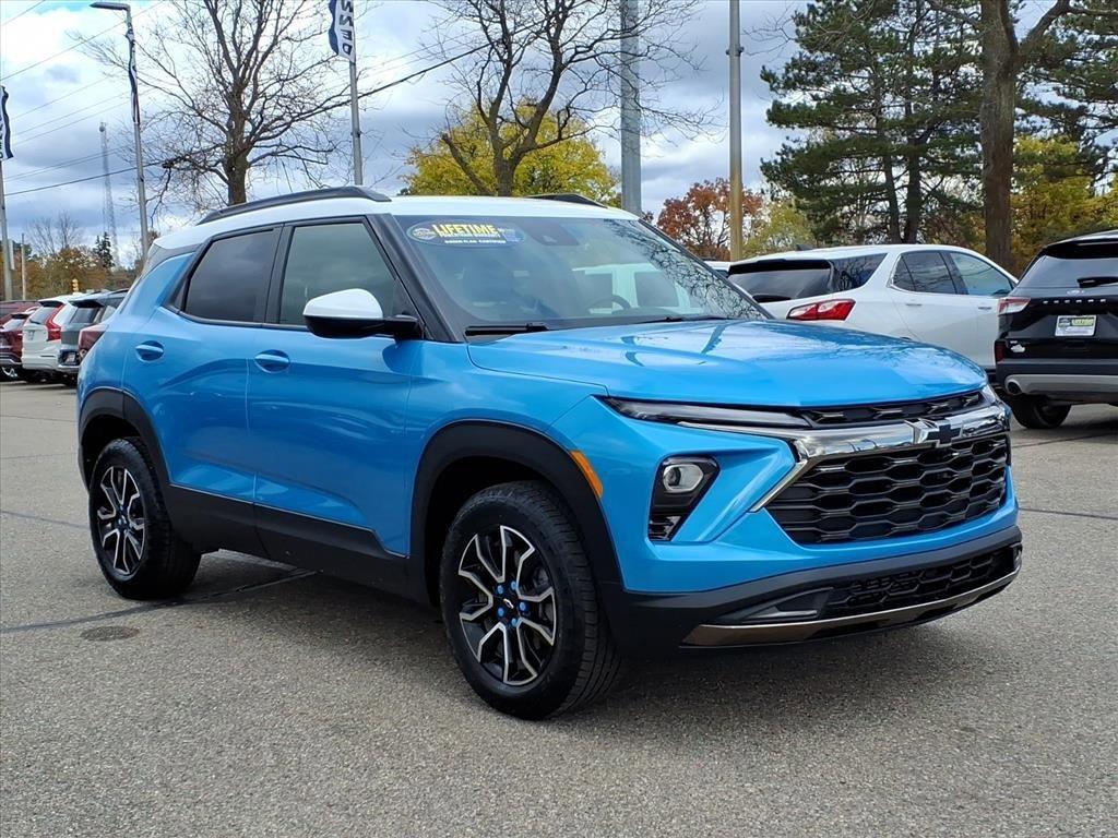 used 2025 Chevrolet TrailBlazer car, priced at $26,750