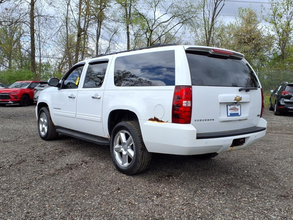 used 2011 Chevrolet Suburban car, priced at $6,250