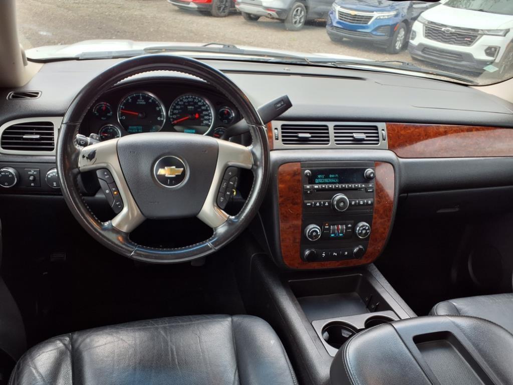 used 2011 Chevrolet Suburban car, priced at $6,250