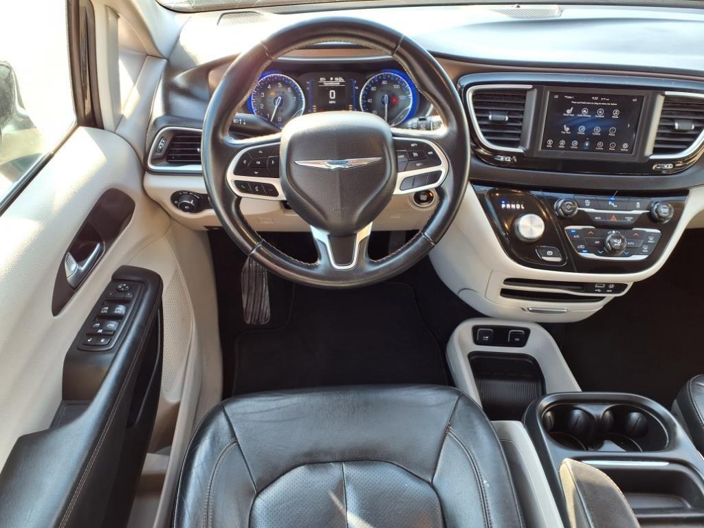 used 2018 Chrysler Pacifica car, priced at $10,650