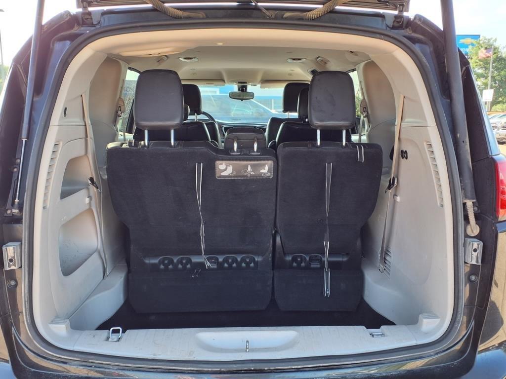 used 2018 Chrysler Pacifica car, priced at $10,650
