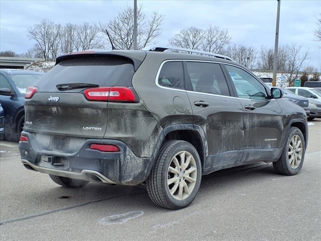 used 2015 Jeep Cherokee car, priced at $11,096