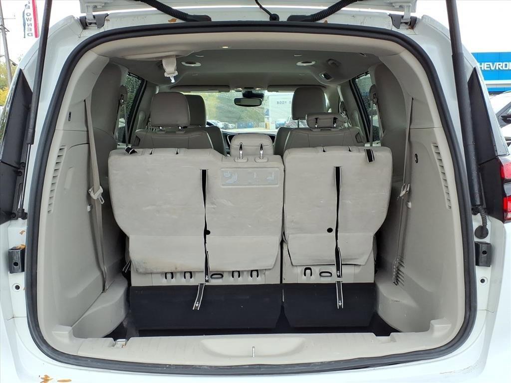 used 2021 Chrysler Pacifica car, priced at $16,750