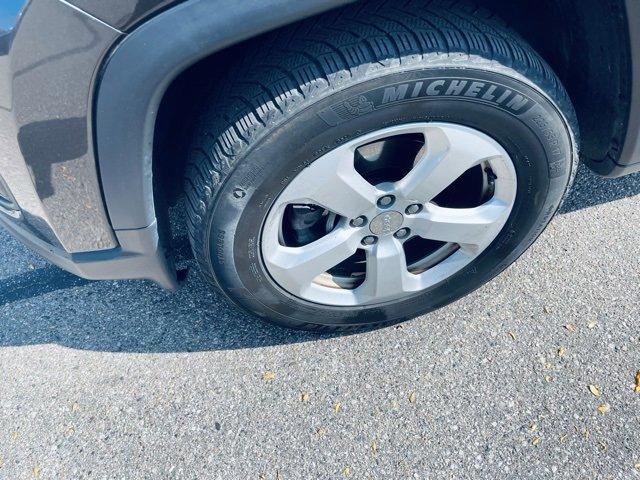 used 2018 Jeep Compass car, priced at $14,840