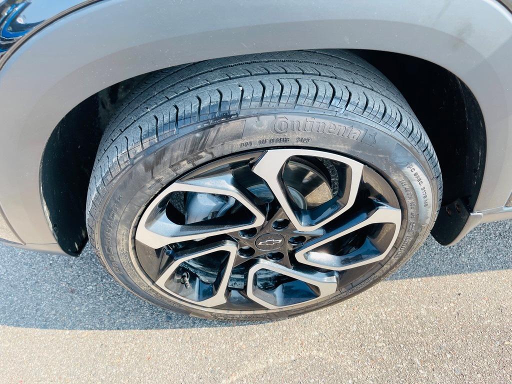 used 2024 Chevrolet Trax car, priced at $22,352