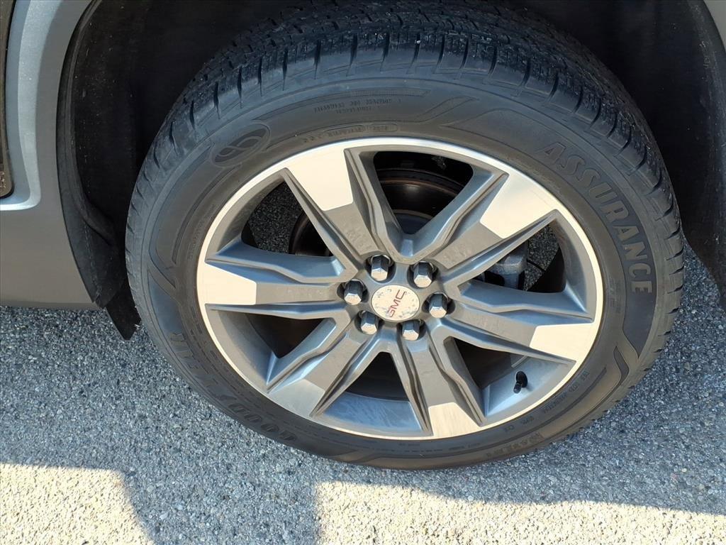 used 2017 GMC Acadia car, priced at $16,450