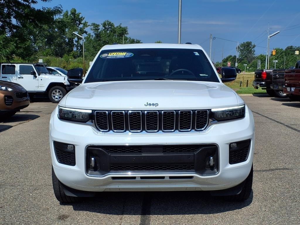 used 2023 Jeep Grand Cherokee car, priced at $29,550