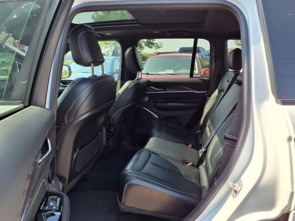 used 2023 Jeep Grand Cherokee car, priced at $29,550