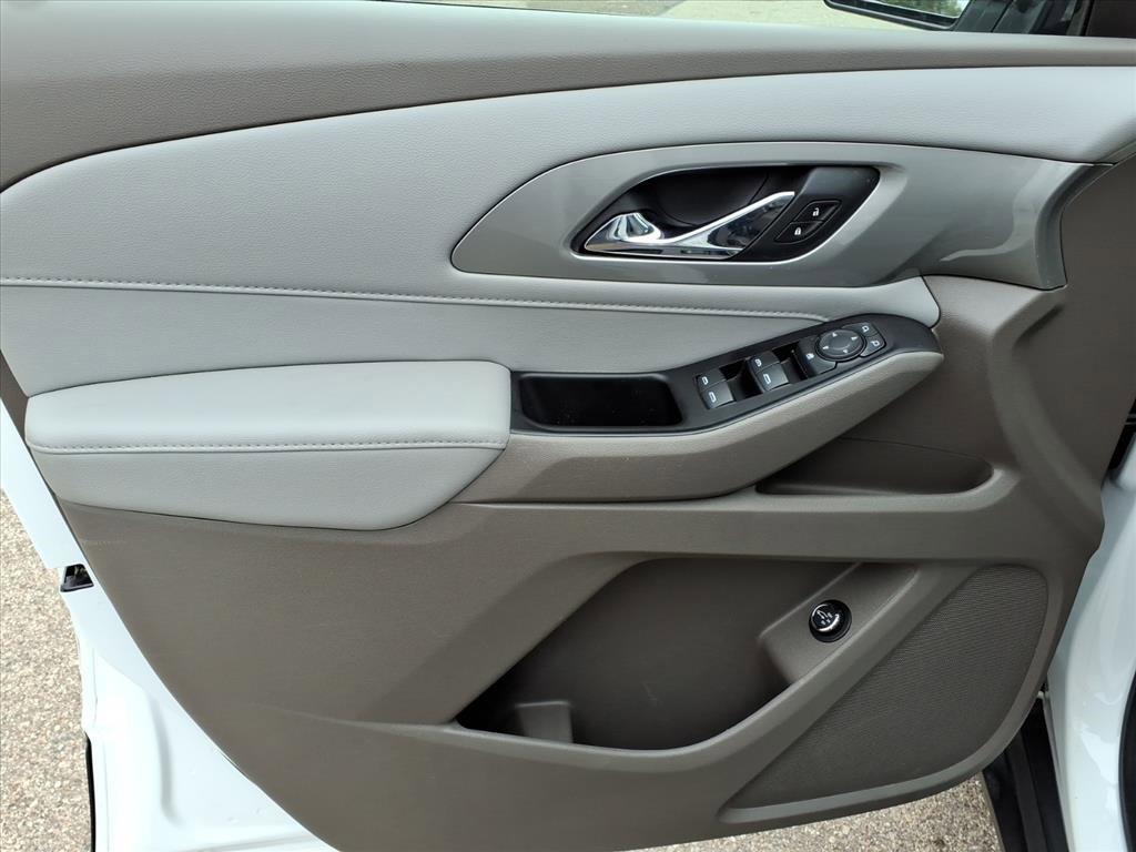 used 2020 Chevrolet Traverse car, priced at $20,150