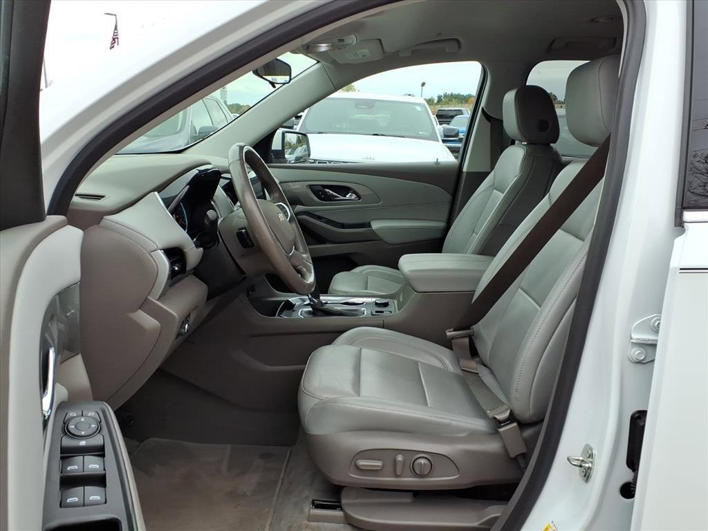 used 2020 Chevrolet Traverse car, priced at $20,150