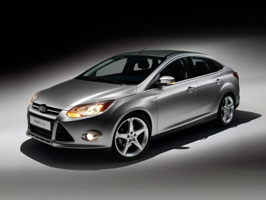 used 2014 Ford Focus car, priced at $6,750