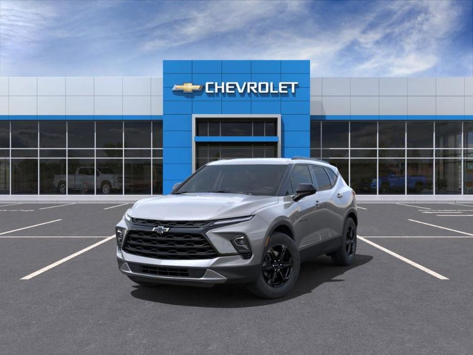 new 2025 Chevrolet Blazer car, priced at $35,414