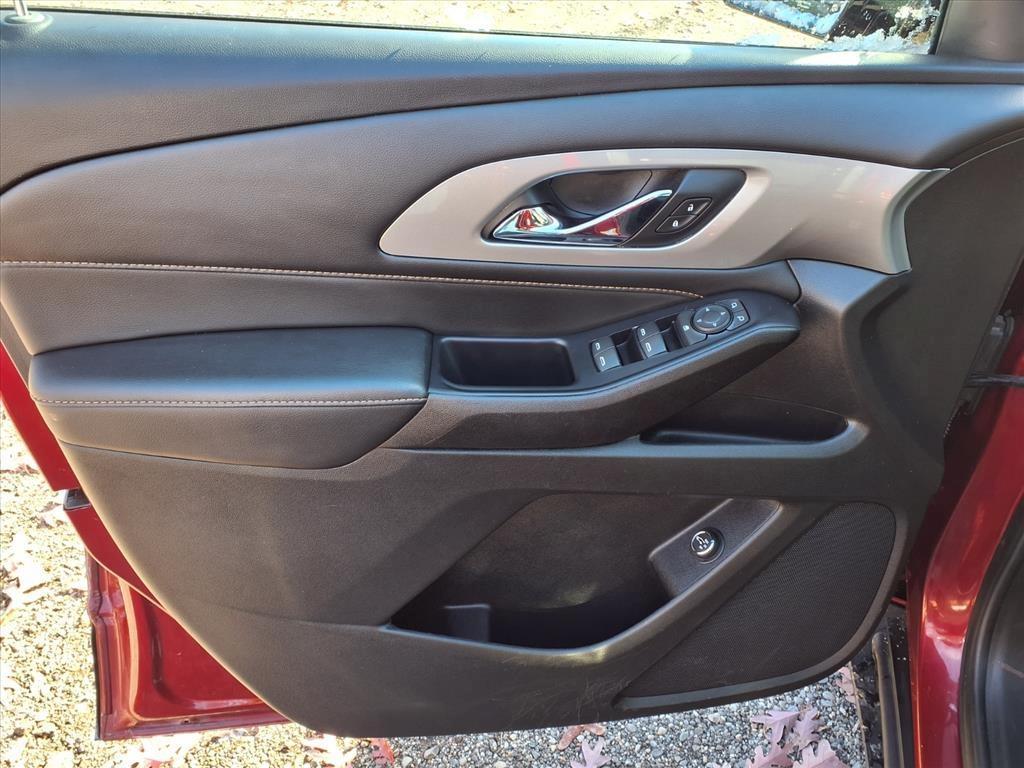 used 2020 Chevrolet Traverse car, priced at $19,848