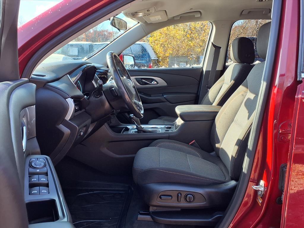 used 2020 Chevrolet Traverse car, priced at $19,848