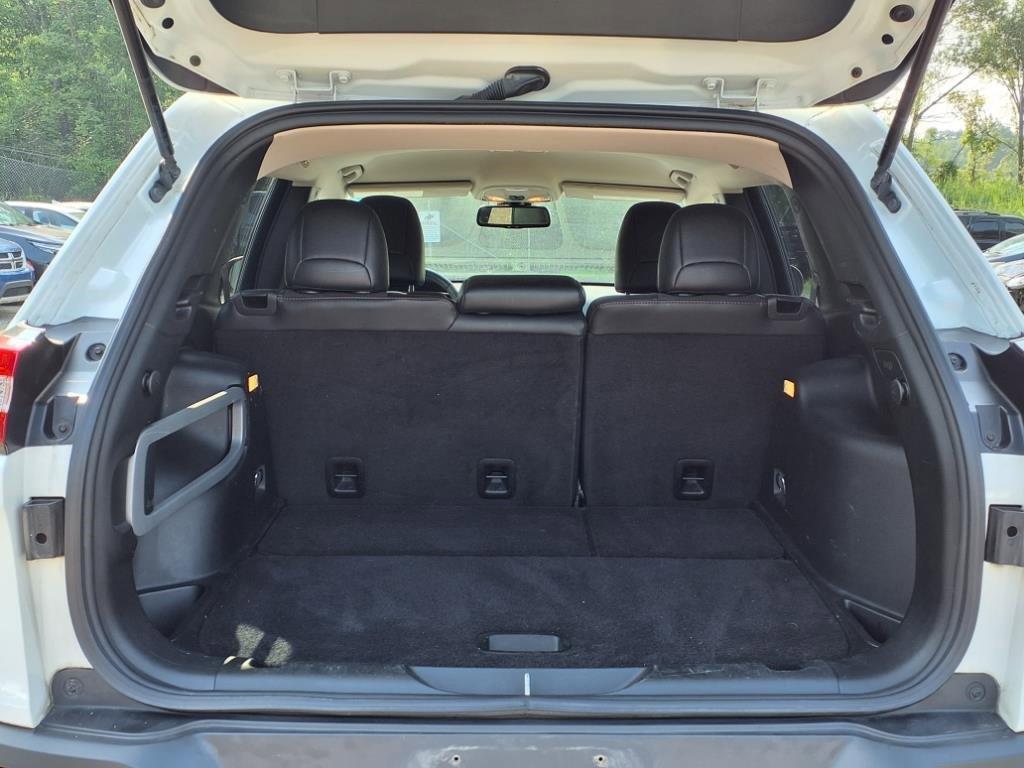 used 2017 Jeep Cherokee car, priced at $13,150