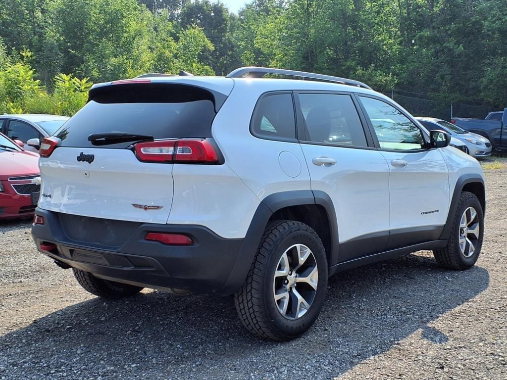 used 2017 Jeep Cherokee car, priced at $13,150