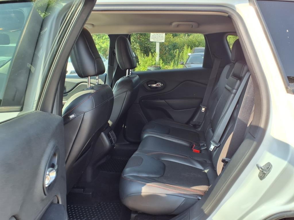 used 2017 Jeep Cherokee car, priced at $13,150