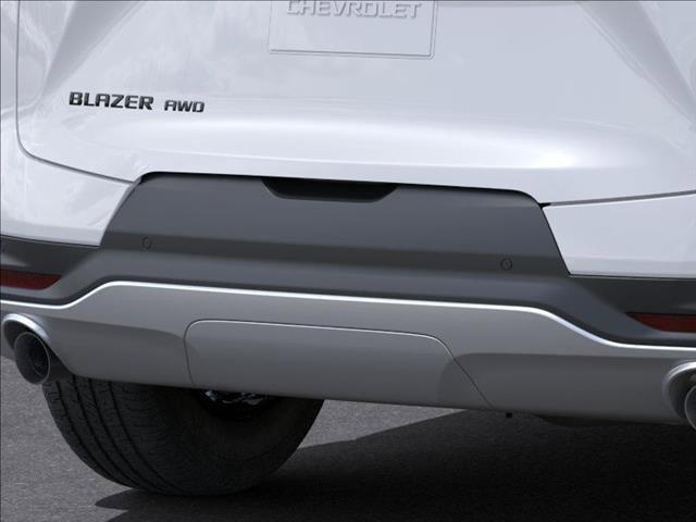 new 2025 Chevrolet Blazer car, priced at $38,214