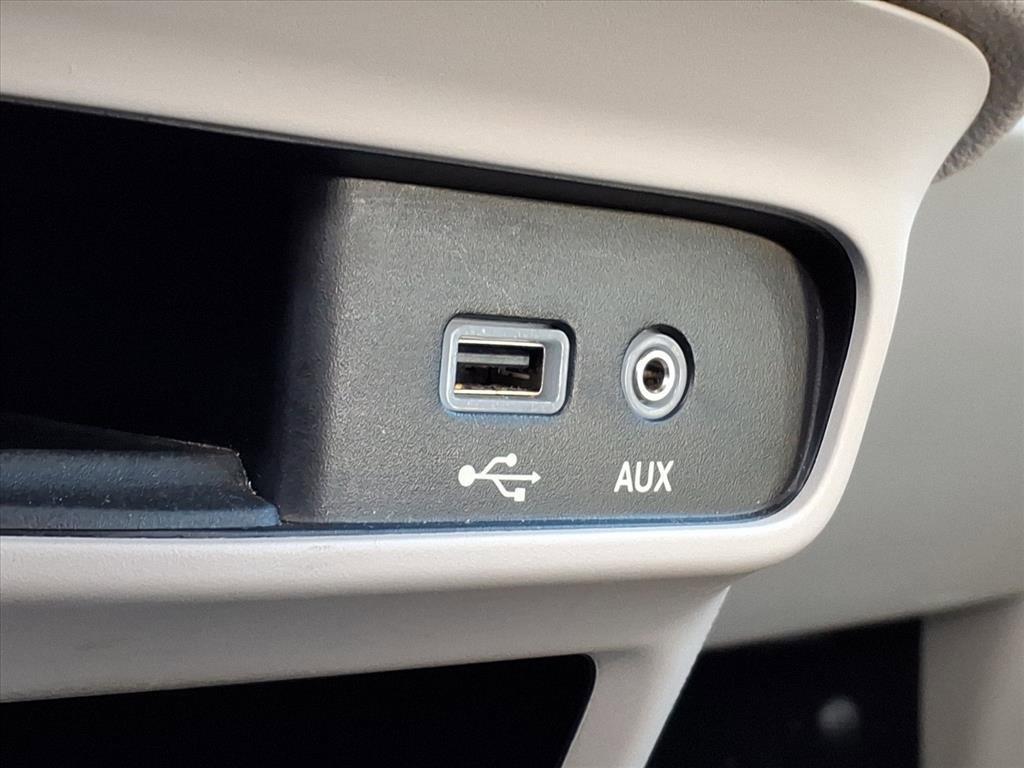 used 2018 Chrysler Pacifica car, priced at $12,350