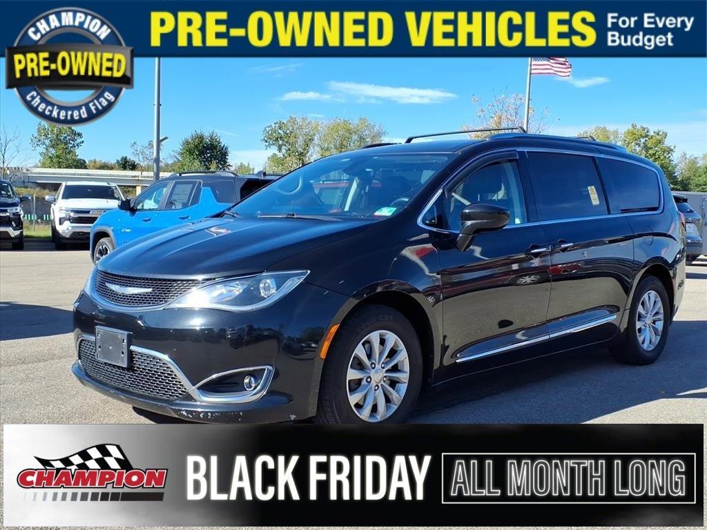 used 2018 Chrysler Pacifica car, priced at $12,750