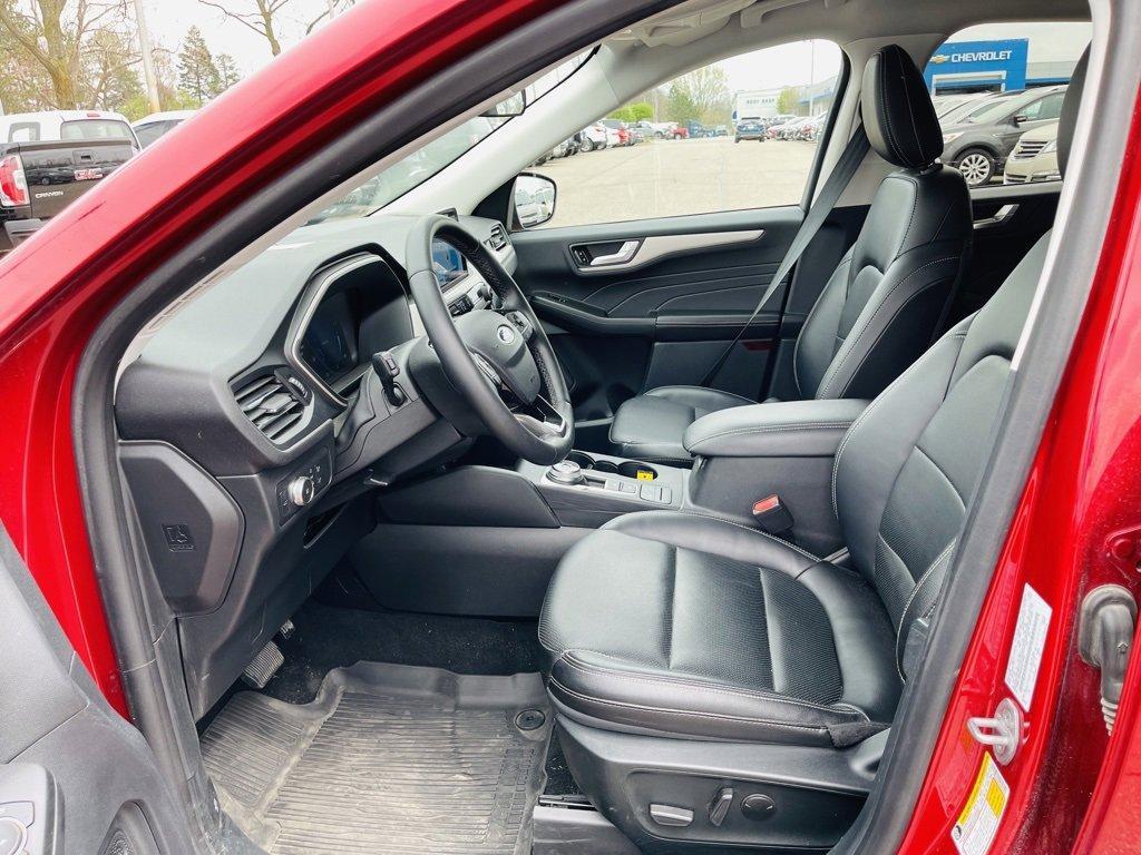 used 2022 Ford Escape car, priced at $23,600