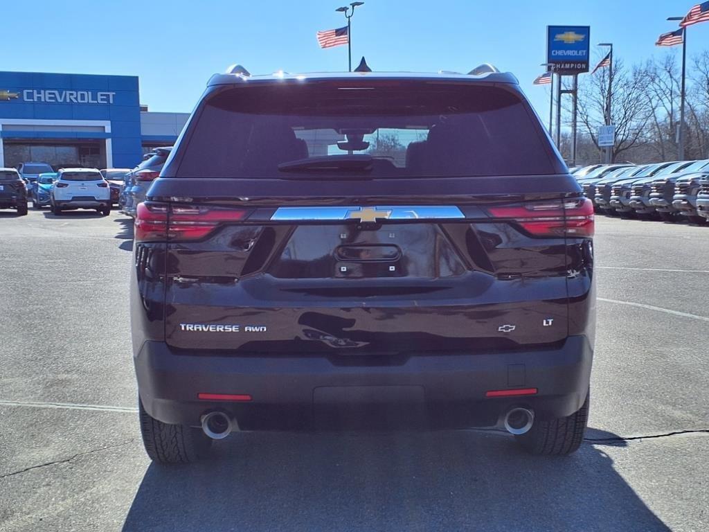 used 2022 Chevrolet Traverse car, priced at $28,950