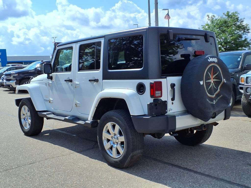 used 2015 Jeep Wrangler Unlimited car, priced at $9,955