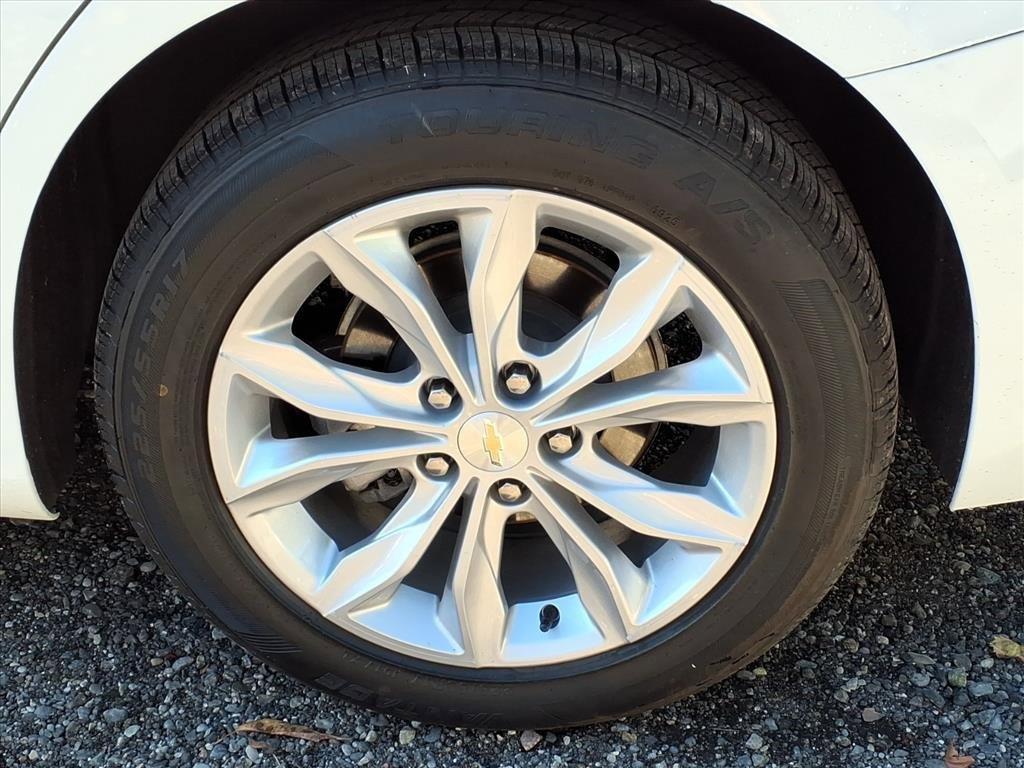 used 2024 Chevrolet Malibu car, priced at $19,495