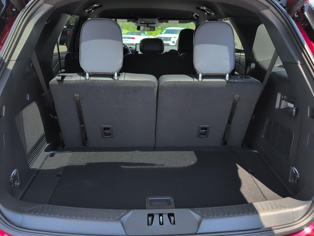 new 2025 Ford Explorer car, priced at $43,000